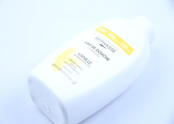 Duschgelé - BYPHASSE - Vaniljsmeka - 600 ml - Unisex