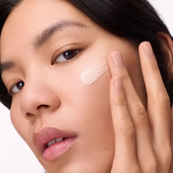 Catrice - Primer Illuminator Glass Like Pearl -