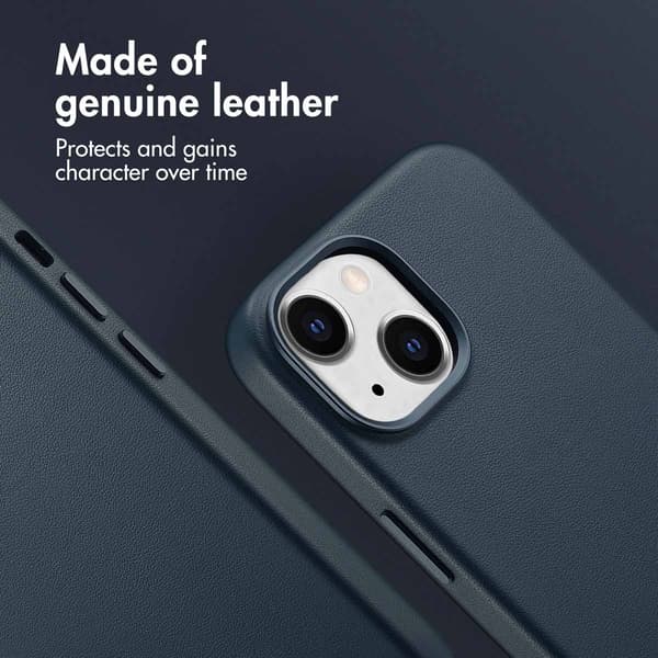 Accezz Läder Baksida MagSafe för Apple iPhone 15 - Nightfall Blue