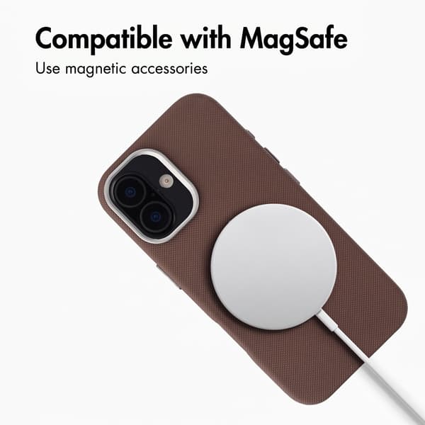 Accezz Mesh baksideskal med MagSafe för Apple iPhone 16 - Brun