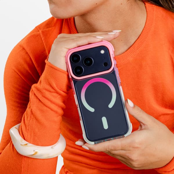 Selencia Gradient MagSafe Baksida för Apple iPhone 17 - Rosa / Blå