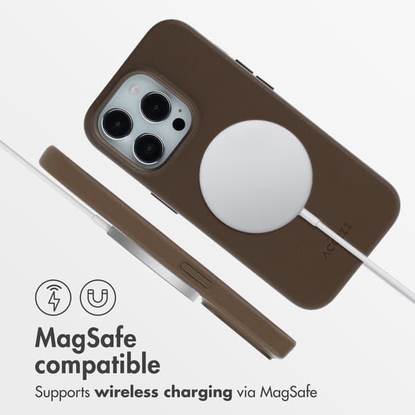 Accezz Läder Baksida MagSafe för Apple iPhone 14 Pro - Coffee Brown