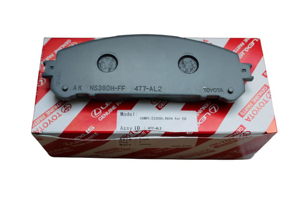 TOYOTA Camry Rav4 Bz4x Originala fram bromsbelägg 04465-33490 OE