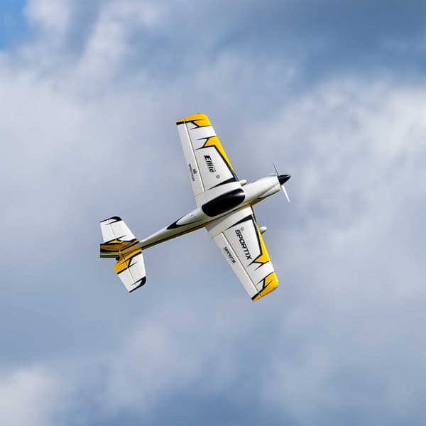 E-Flite Sportix 1.1m BNF AS3X+ & SAFE