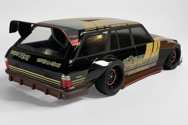 APlastics S123 BlackSmoke Tribute Lexan-kaross