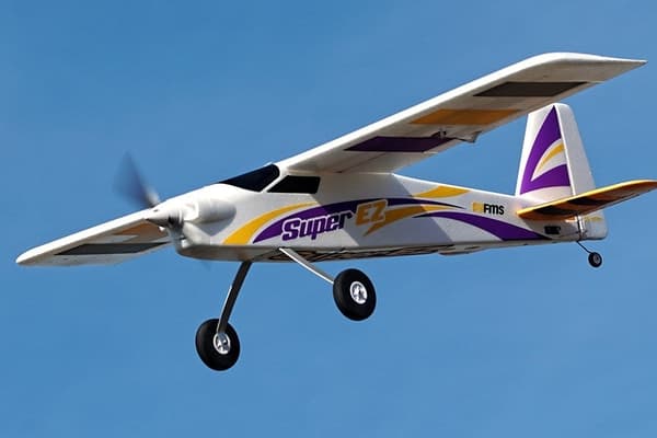 FMS Super EZ V4 1220mm Reflex-Gyro V3 RTF