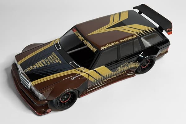 APlastics S123 BlackSmoke Tribute Lexan-kaross