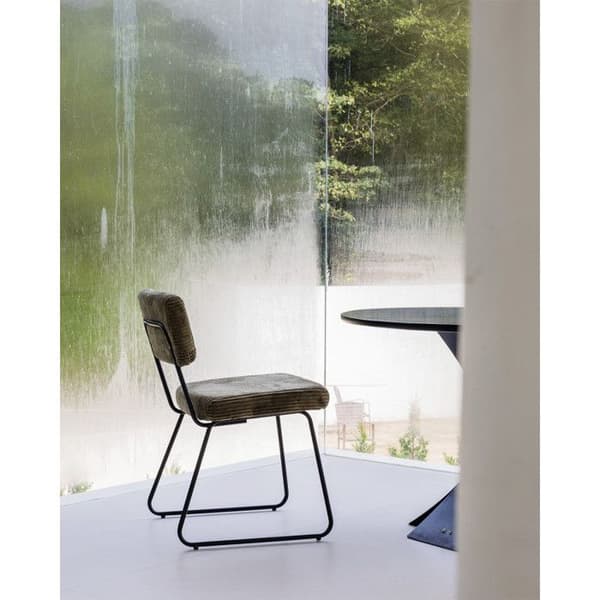 Set med 2 stolar Design MATYS i grönt ribbat sammet
