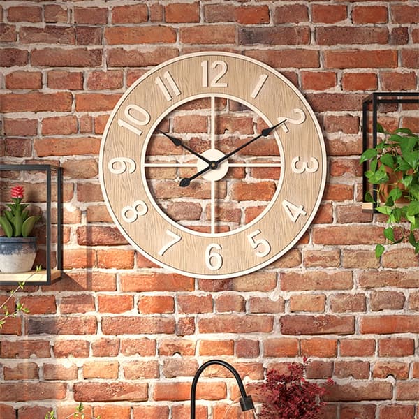 Väggklocka, 60 cm diameter, cirkulär form, visardisplay, tyst mekanism, järnmaterial