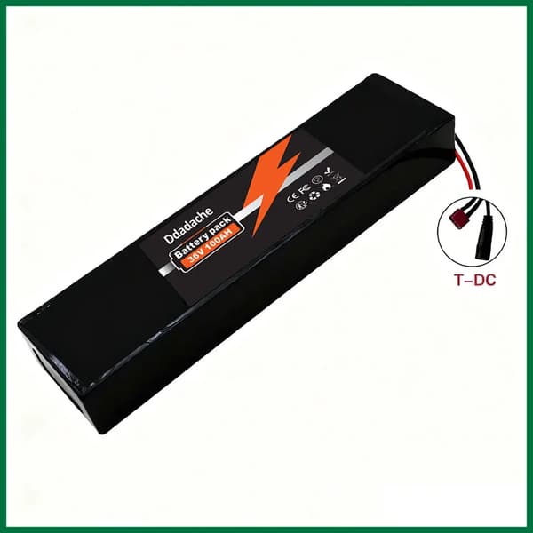 Litiumbatteripaket, 10S3P-konfiguration, 100Ah kapacitet, T-DC