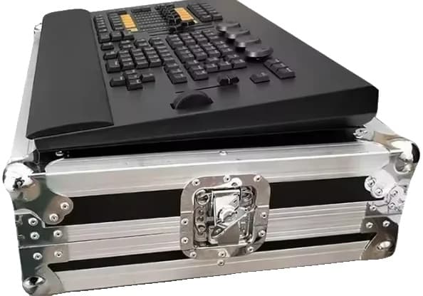 Lysbord, DMX-controller, flere faders,5 pin kommando, EU-a