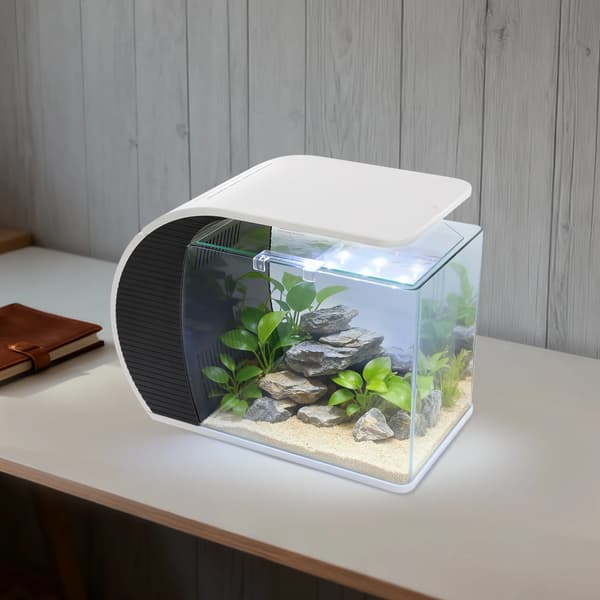 Fisktank, LED-belysning, nedsänkt pump,Klar