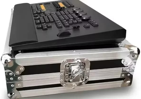 Lysbord, DMX-controller, flere faders,3 pin kommando, EU