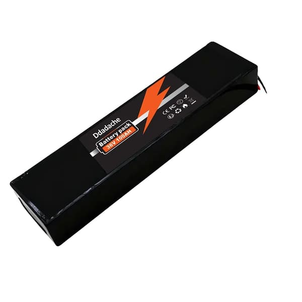 Litiumbatteripaket, 10S3P-konfiguration, 100Ah kapacitet, T-DC