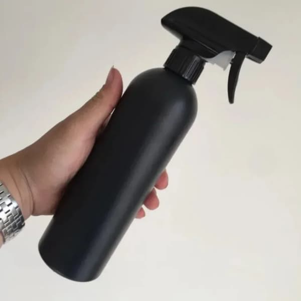 Sprayflaska, Ergonomisk Design, Läckagesäker Konstruktion,svart