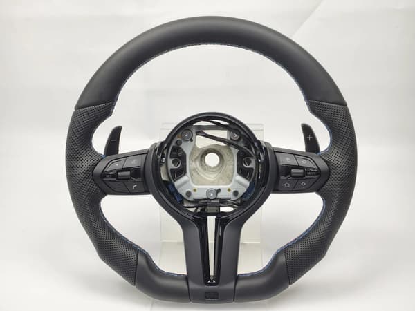 Ratt, perforerat läder, sportdesign,E90 INGA krockkuddar