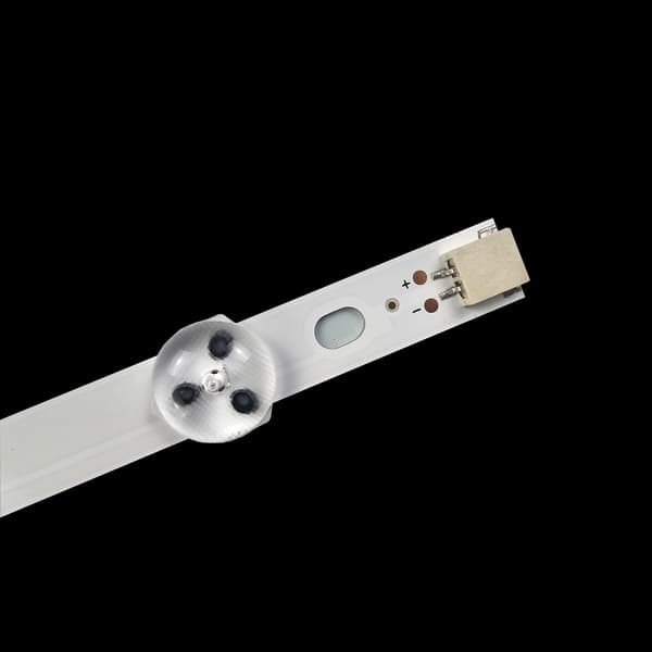 LED-remsa, längd 873 mm, 12 LED-perlor per remsa, spänning 3 V, CE-certifierad, blå