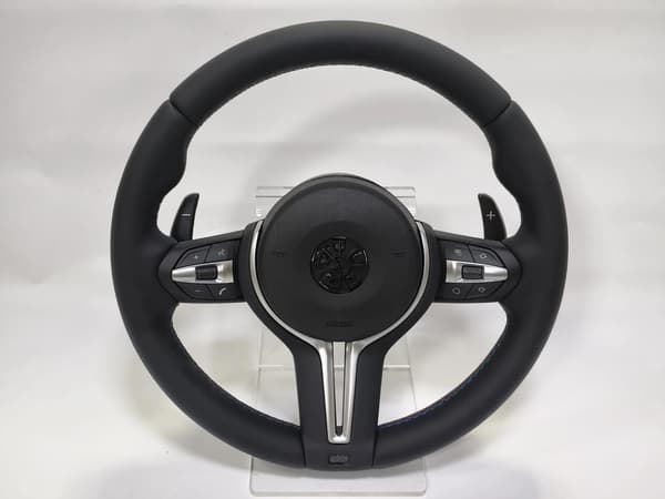 Ratt, Läder och Kolfiber, Sportdesign,E90 med krockkudde