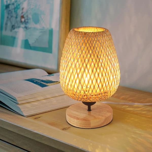 LED Bordslampa, Effekt 10W, Sockeltyp E27, Spänning 220V, Luminös Flöde 249-2000, Material Bambus och Trä