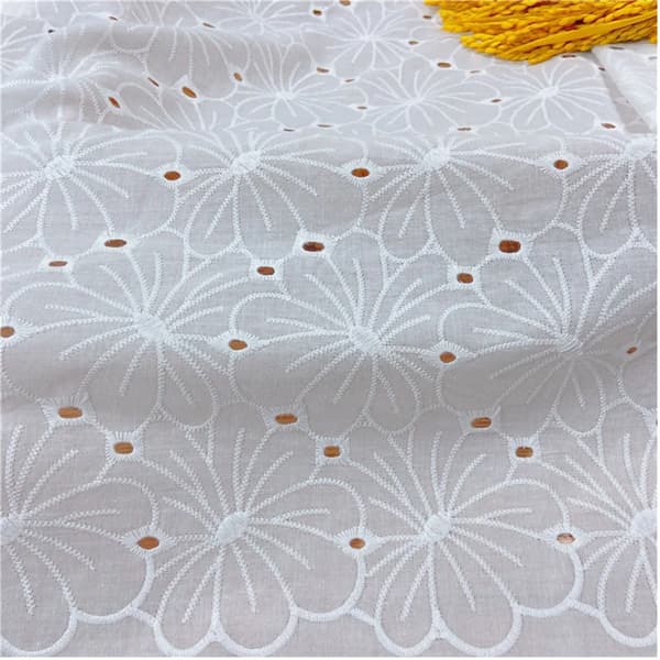 Spetstyg, Broderad Design, Andningsbart Material,Stor Blomma, 45cm X 130cm-b