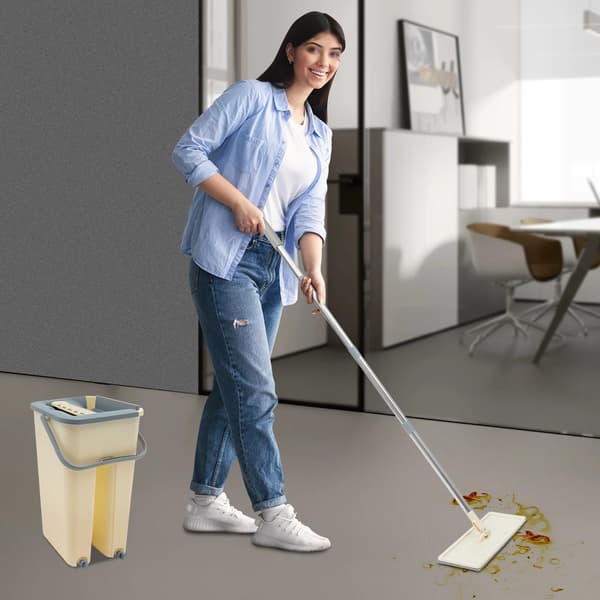 Flad Moppe, Rustfrit Stål Materiale, 360° Rotationsdesign, Absorptionsrate 10 sekunder, Glidende Vridningsmetode, 10 Mikrofiberpuder