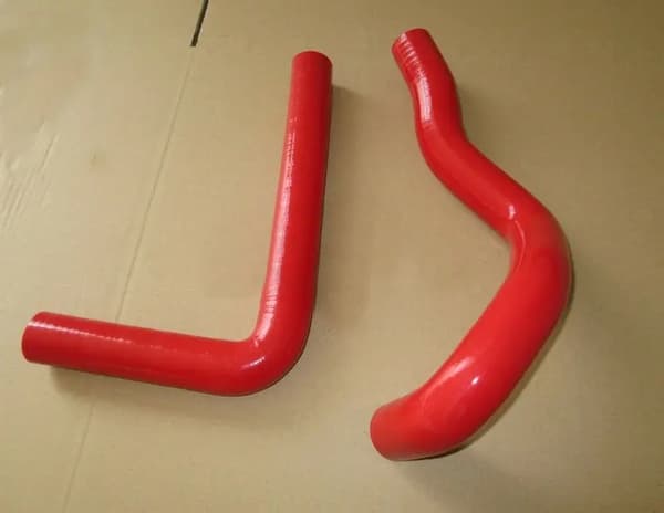 Kylvätskeslang, högpresterande, hållbart silikonmaterial,Röd