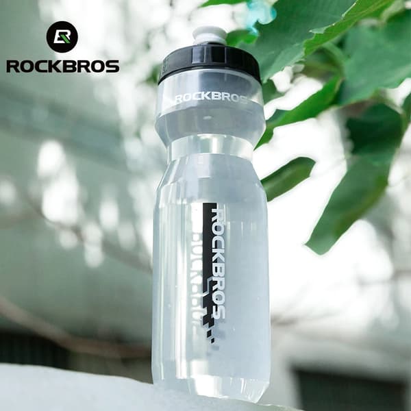 Vattenflaska, 750 ml kapacitet, läckagesäker design,