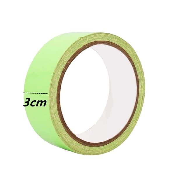 Luminös Tejp, Glöder i Mörker, Självhäftande,längd -- 3M-a, bredd -- 3cm-b