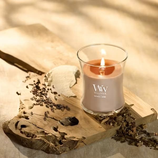 WoodWick Medium - Patchouli Creme